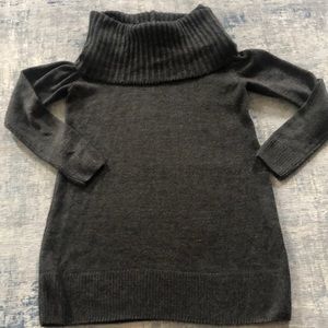 EUC h&m cowl neck sweater
